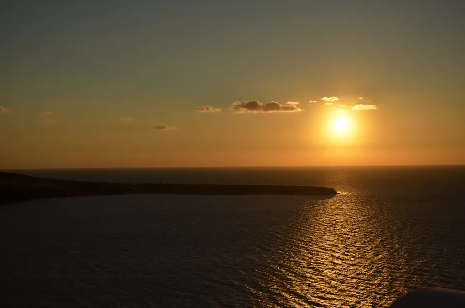 Photo of Kamari, Thira, Greece by Pranita