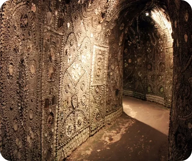 Photo of Shell Grotto, Grotto Hill, Margate, United Kingdom by Jess 