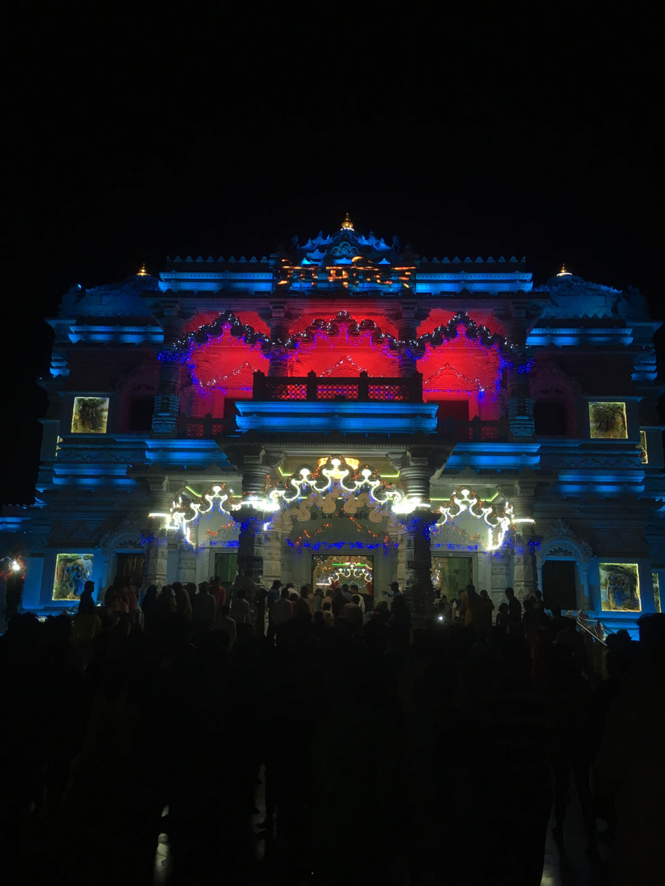 Photo of Prem Mandir Beauty Of Vrindavan by Sushmit Surendran