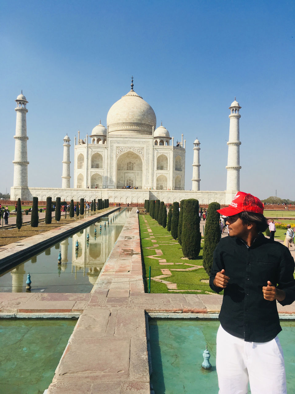 Photo of Love Wrought In Living Stones Taj-Mahal by Sushmit Surendran