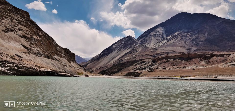 Photo of Leh Laddakh Srinagar - A Budget trip under 13000 by Anuj Girotra