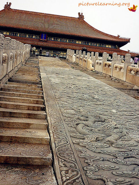 Photo of Forbidden City, Jingshan Front Street, Dongcheng, Beijing, China by Jonway