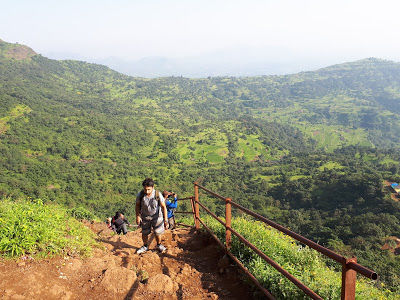 Photo of A Trek to Kalsubai - The highest scalable peak in Maharashtra by Sagar Pradhan