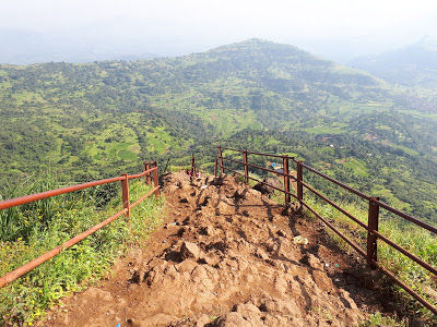 Photo of A Trek to Kalsubai - The highest scalable peak in Maharashtra by Sagar Pradhan