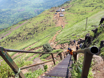 Photo of A Trek to Kalsubai - The highest scalable peak in Maharashtra by Sagar Pradhan