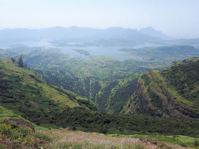 Photo of A Trek to Kalsubai - The highest scalable peak in Maharashtra by Sagar Pradhan