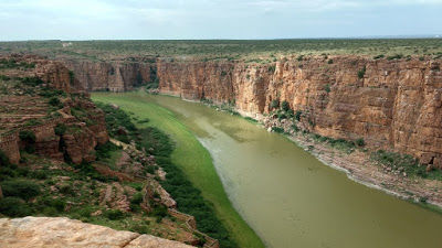 Photo of A trip to the mighty Gandikota- Grand Canyon of India and the Belum Caves- second largest undergroun by Sagar Pradhan