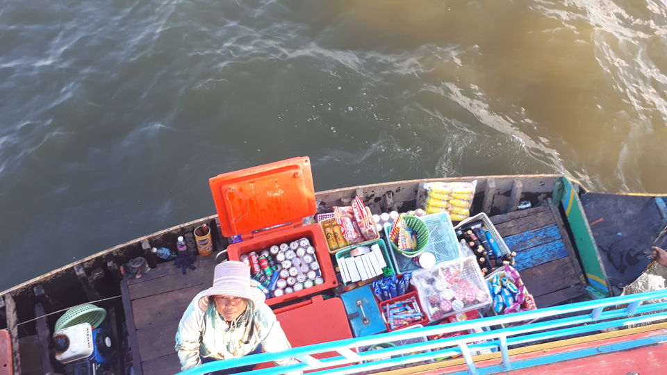 Photo of Tonlé Sap, Cambodia by Sagar Pradhan