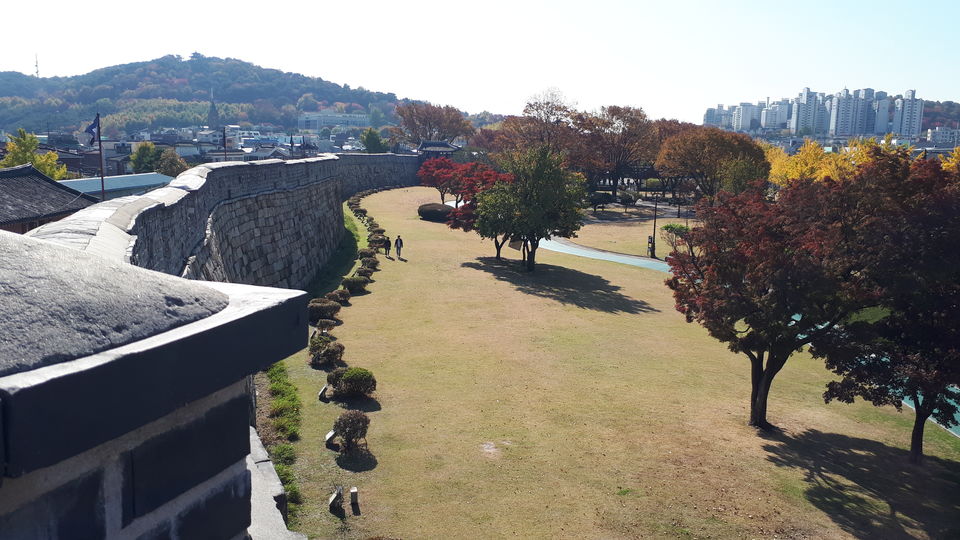 Photo of Suwon, Gyeonggi-do, South Korea by Sagar Pradhan
