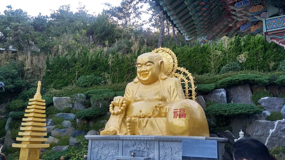 Photo of Haedong Yonggungsa, Yonggung-gil, Gijang-eup, Gijang-gun, Busan, South Korea by Sagar Pradhan