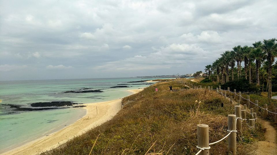 Photo of Hyeopjae Beach, Hyeopjae-ri, Hallim-eub, Jeju-si, Jeju-do, South Korea by Sagar Pradhan