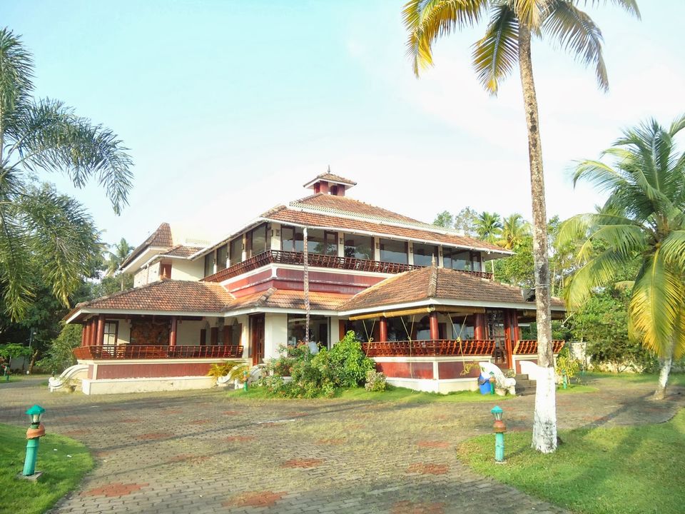 Photo of ALLURING ALLEPPEY- Kerala Trip Day 3 7/18 by Khushi Insta @khushircaptures