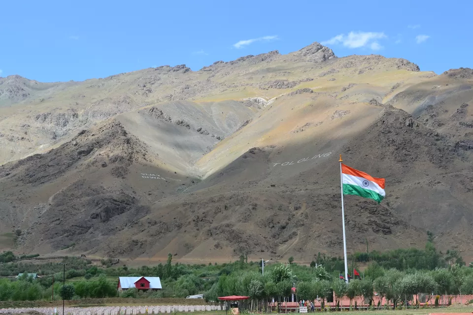 Photo of Kargil War Memorial, Drass, National Highway 1D, Jammu and Kashmir by Smita