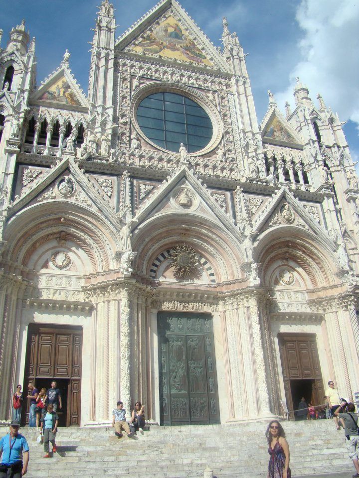 Photo of Ciao Tuscany 1/9 by Khushboo Benani