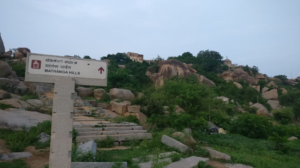 Photo of Matanga Hill, Hampi, Karnataka, India by Aeishwariya