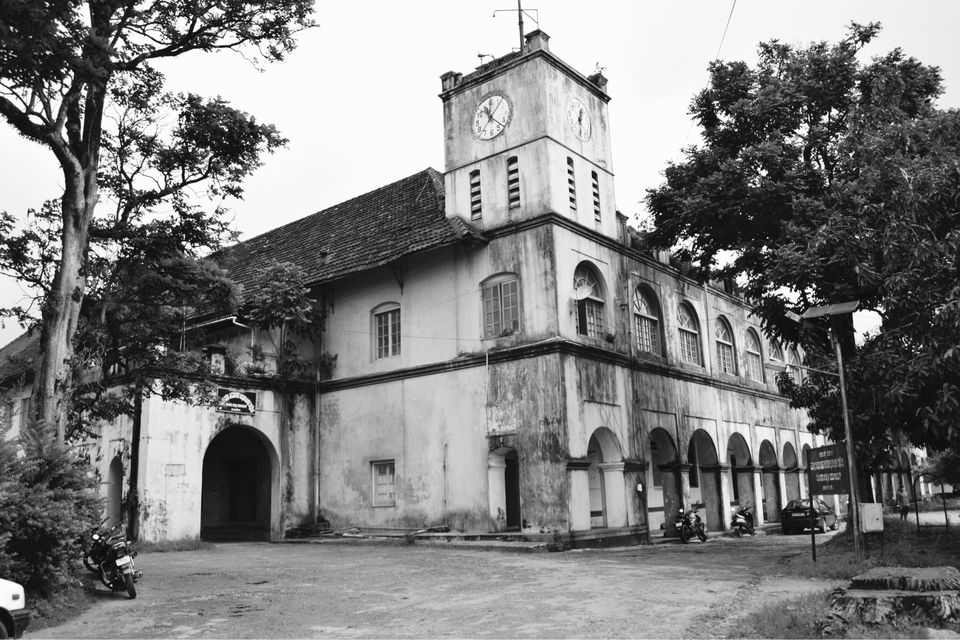 Photo of Madikeri Fort, Stuart Hill, Madikeri, Karnataka, India by The Indian Banjara