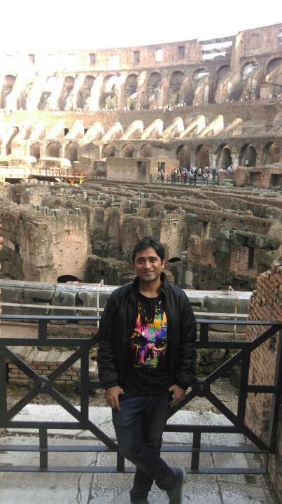 Photo of Piazza del Colosseo, 5800184 Rome by Anirudh Gupta