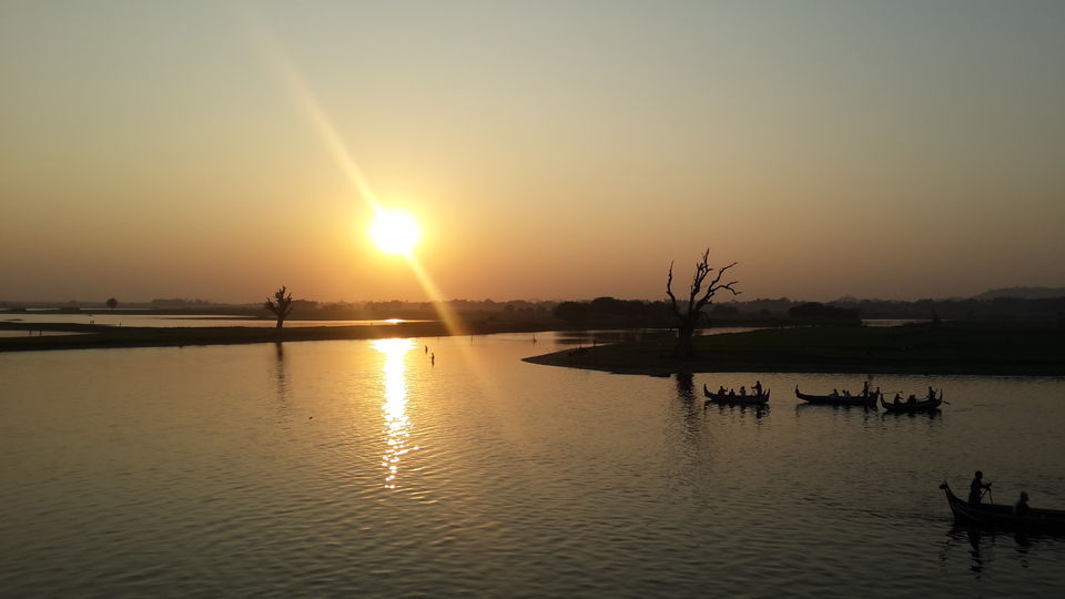 Photo of Backpacking & Roadtripping across Myanmar 12/19 by Anirudh Gupta