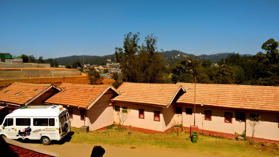 Photo of Mad Nomad couple- Bangalore Ooty drive 2/21 by ADITI