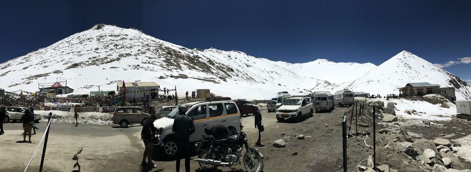 Photo of Chang La Pass by Shantanu Dalwadi