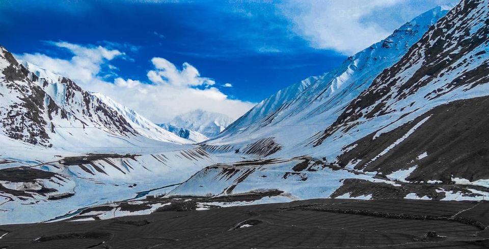 Photo of "ТНΕ МΙ∂∂ℓΕ ℓΑΗ∂" #SΡΙТΙ 5/7 by Vineet Mehrotra