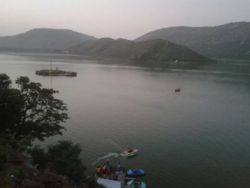 Photo of Salasar lake by Bidisha