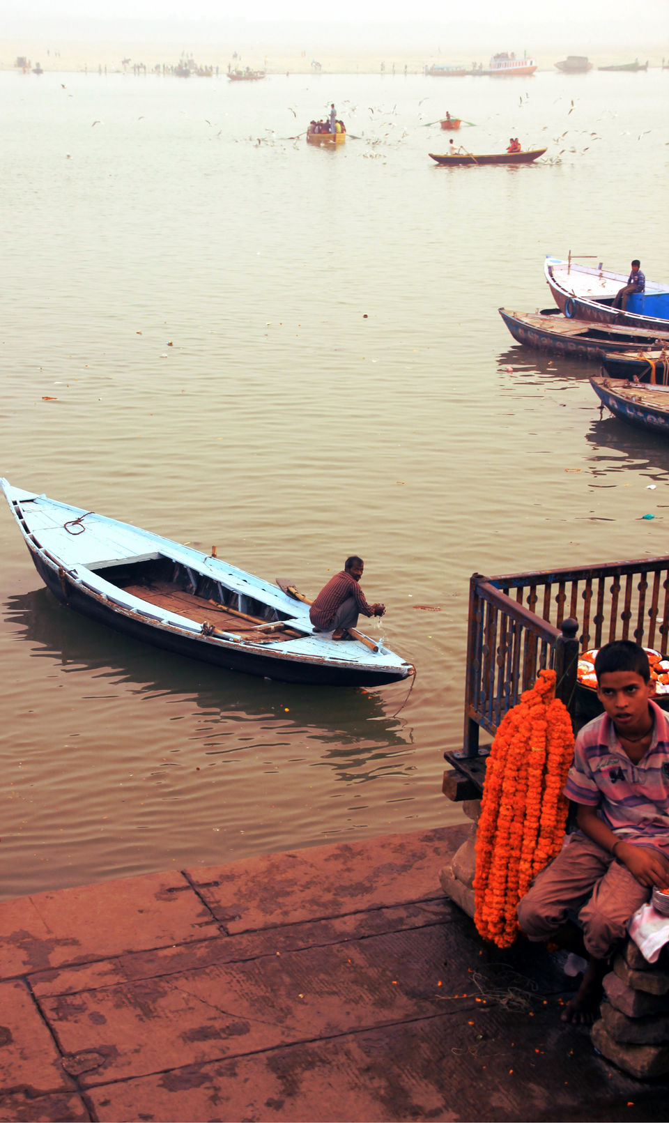 Photo of Oldest City of the World - Varanasi (In pictures) by Papiya Banerjee