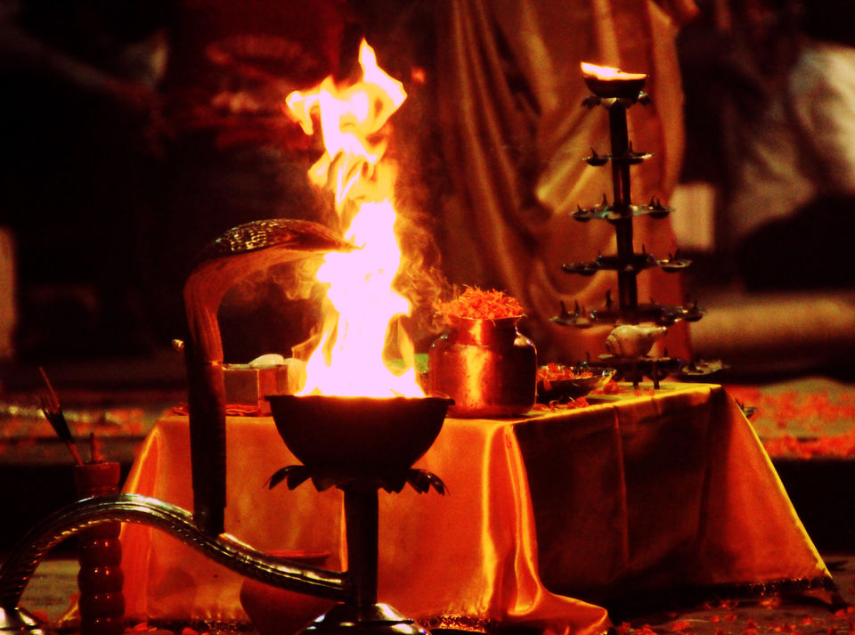 Photo of Oldest City of the World - Varanasi (In pictures) by Papiya Banerjee