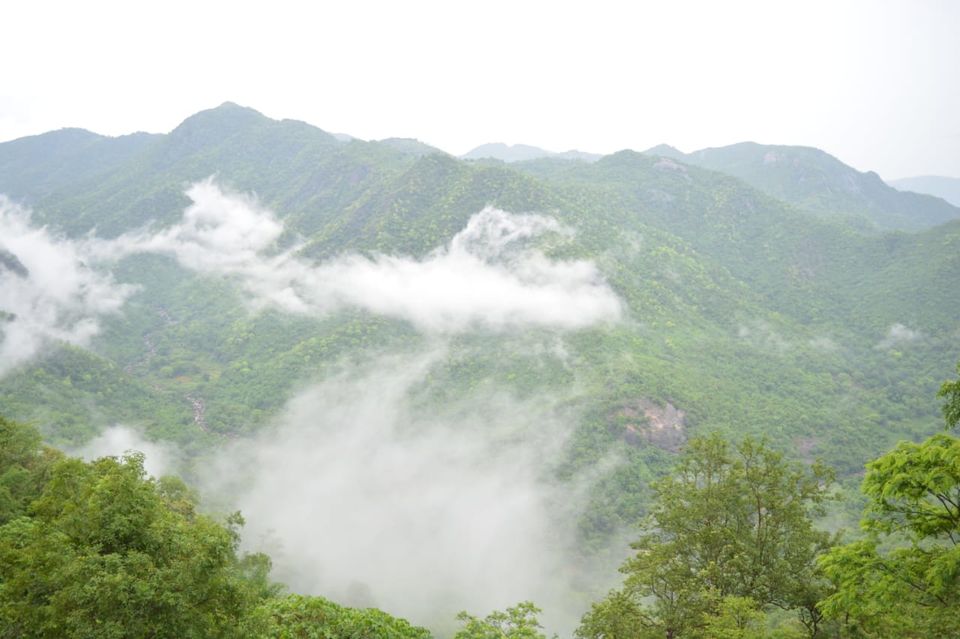 Photo of Araku Valley, Andhra Pradesh, India by Sanjiv Shivan