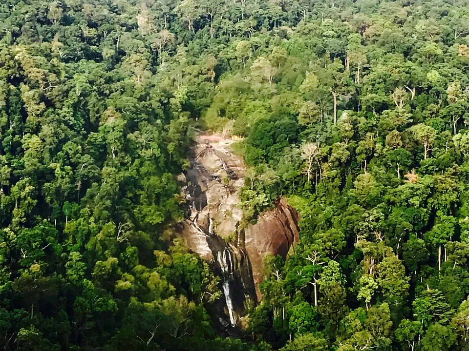 Photo of Seven Wells Waterfall, Jalan Telaga Tujuh, Langkawi, Kedah, Malaysia by Aashi Rastogi