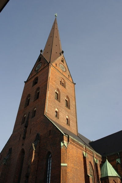 Photo of St. Petri, Bei der Petrikirche, Hamburg, Germany by Lauren