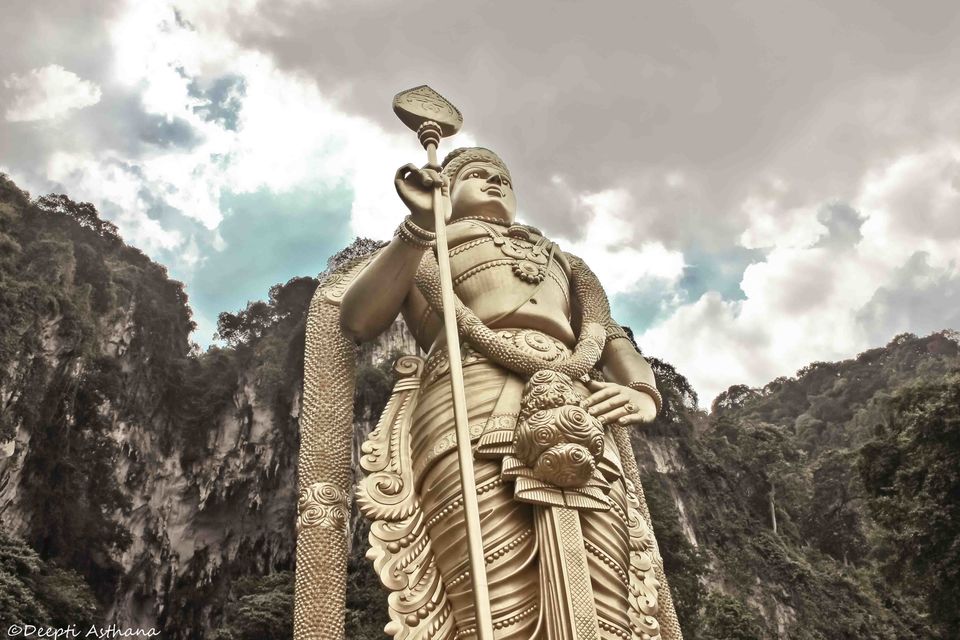 Photo of Stairway to Heaven - Batu Caves, Malayasia 1/5 by Deepti Asthana