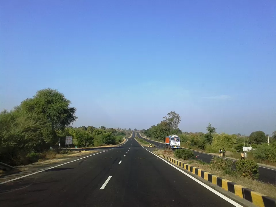 Photo of Amravati Road, Tilak Nagar, Nagpur, Maharashtra, India by Rajat Chakraborty