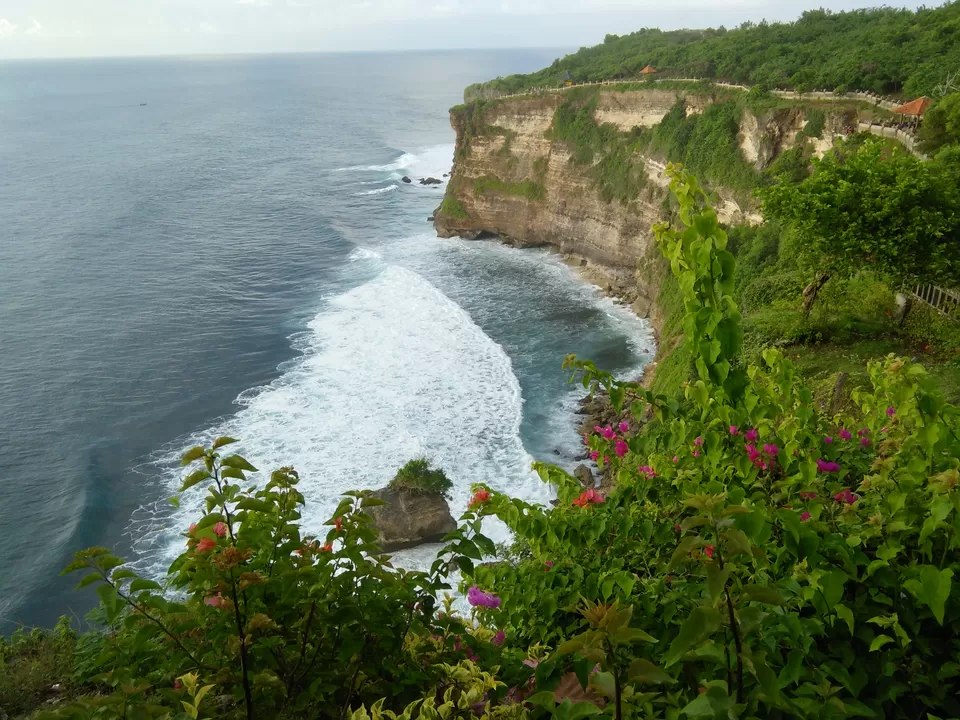 Photo of Uluwatu Temple, Pecatu, Badung Regency, Bali, Indonesia by Rajat Chakraborty