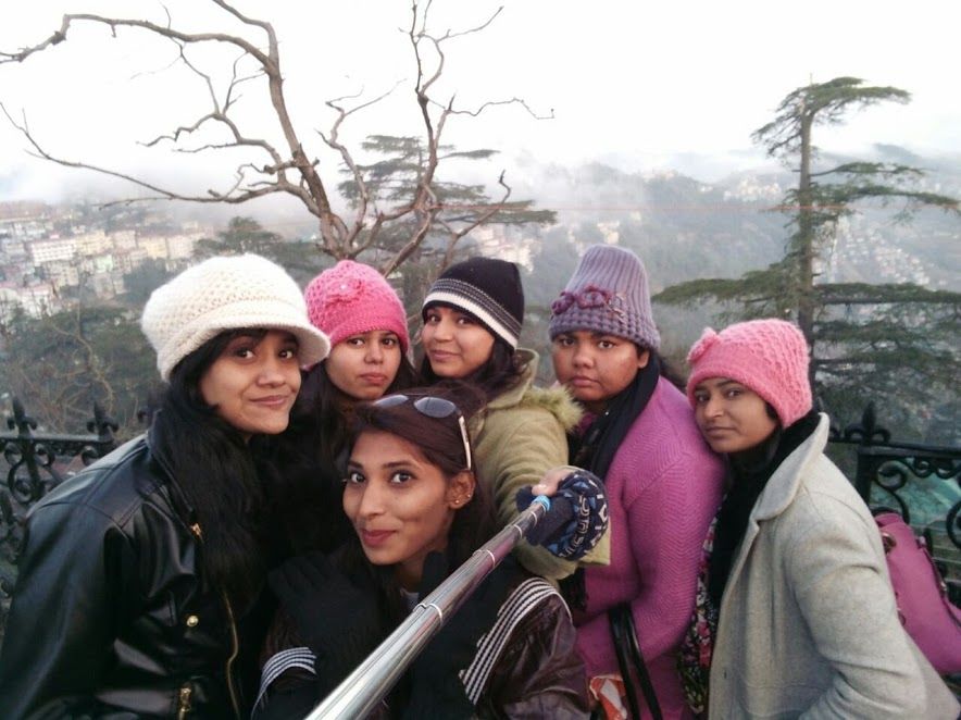 Photo of Climbing To The Peak Of Shimla: Jakhu Peak 16/25 by Nikita Gupta