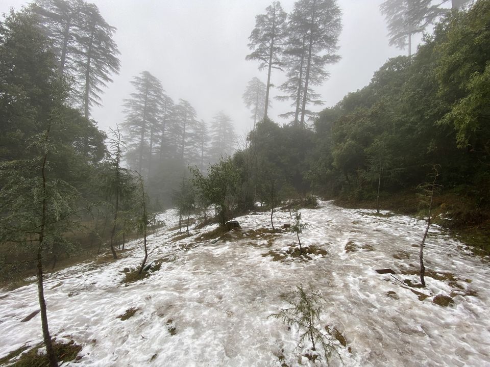 Photo of Mussoorie, Uttarakhand, India by Rajath simha