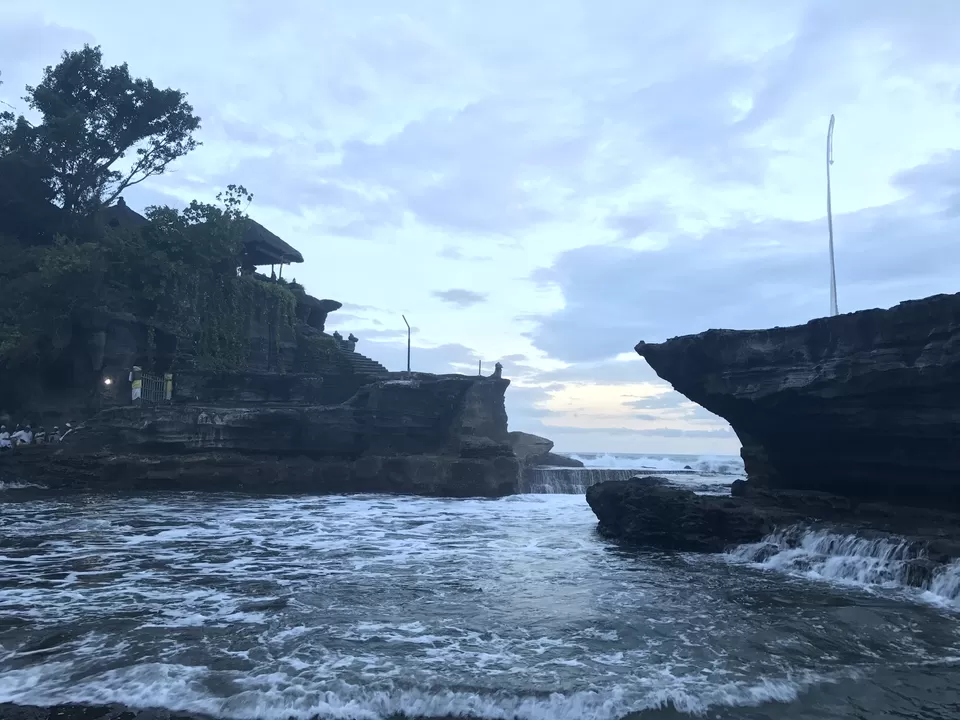 Photo of Tanah Lot Temple, Jalan Tanah Lot, Beraban, Tabanan Regency, Bali, Indonesia by sheetal jain