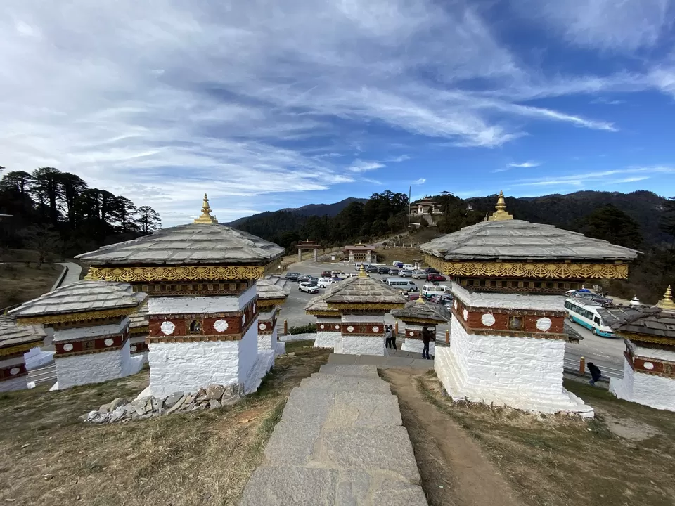 Photo of Dochula By Priyanka Saini