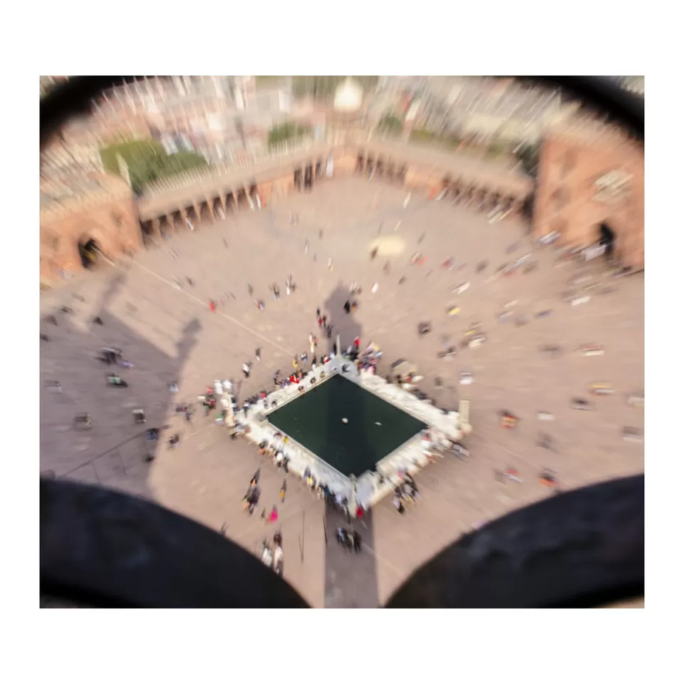 Photo of Jama Masjid, Jama Masjid Road, Jama Masjid, Chandni Chowk, New Delhi, Delhi, India by Lakshya Garg