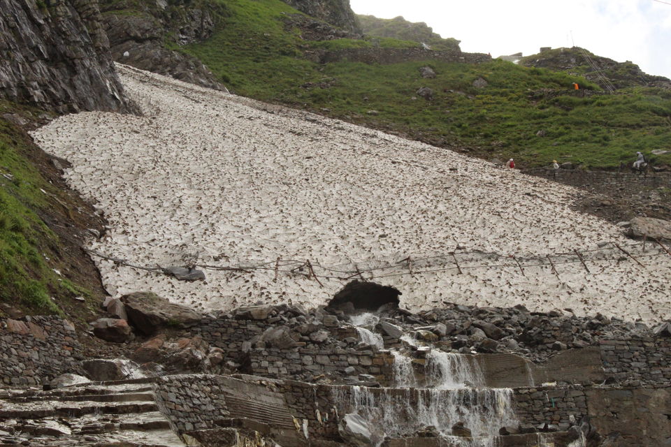 Photo of Hemkund, Uttarakhand, India by Visharth Negi