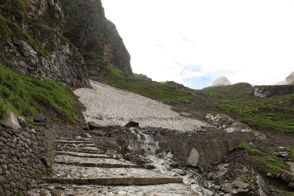 Photo of Hemkund, Uttarakhand, India by Visharth Negi
