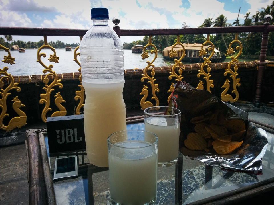 Photo of 5 tips for awesome Alleppey Houseboat trip 12/14 by TravelAnubhav