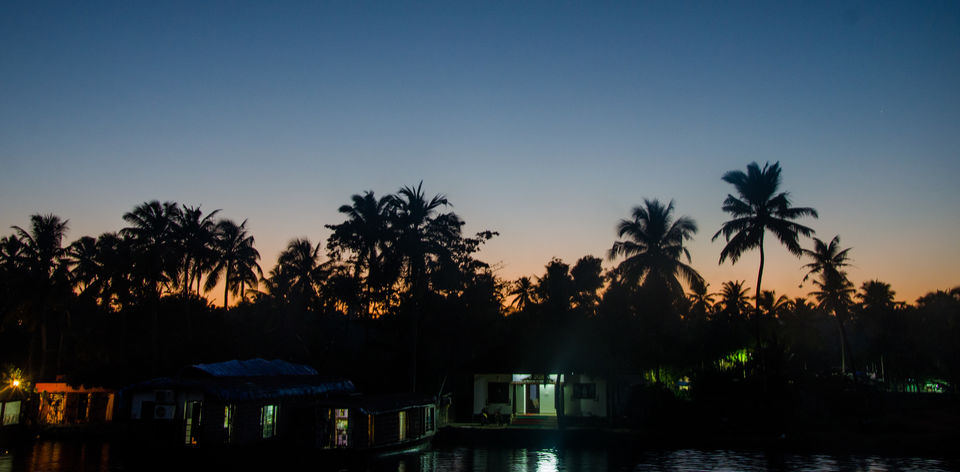 Photo of 5 tips for awesome Alleppey Houseboat trip 13/14 by TravelAnubhav