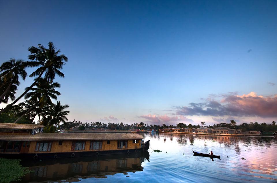 Photo of 5 tips for awesome Alleppey Houseboat trip 14/14 by TravelAnubhav