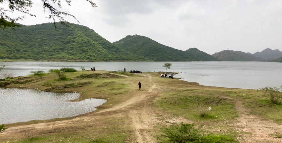 Photo of Badi Lake, the hidden gem of Udaipur #NotOnTripoto 4/4 by Kiran Jain