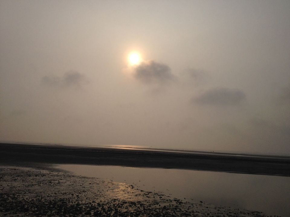 Photo of Bakkhali: A Popular Seaside Tourist Spot That Makes For A Thrilling Road Trip 4/9 by Abhishek Mukhopadhyay