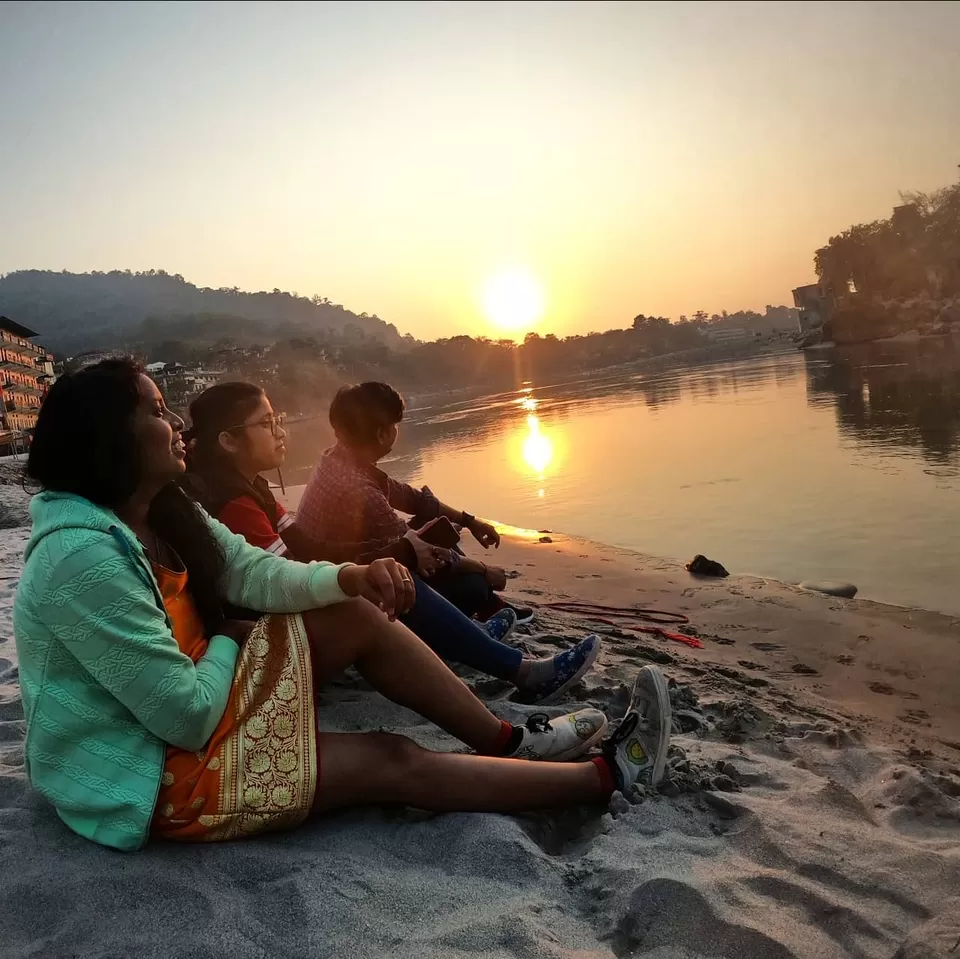 Photo of जन्मदिन और ऋषिकेश वाला सूर्यास्त by Trupti Hemant Meher