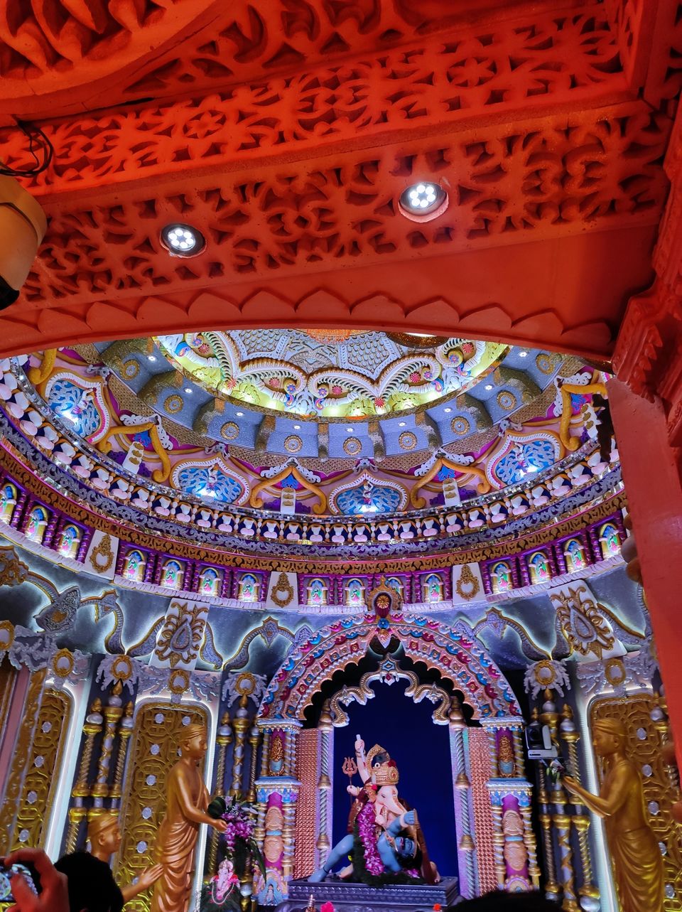 Photo of पुणे का श्रीमंत भाऊसाहेब रंगारी गणपति ट्रस्ट है वास्तव में पहला सार्वजनिक गणेशोत्सव मंडळ. by Trupti Hemant Meher