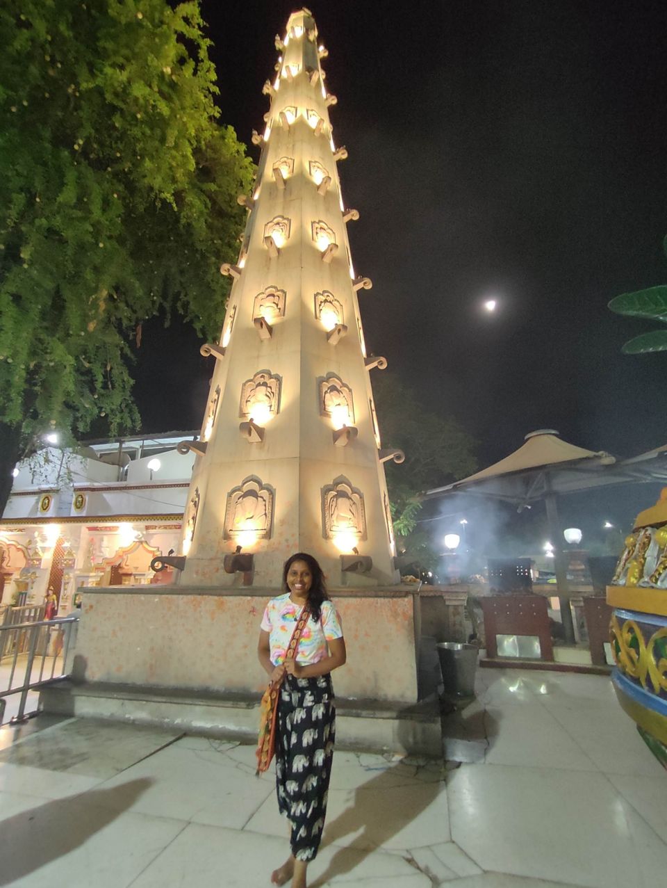 Photo of उल्टा स्वास्तिक बनाकर इच्छा पूर्ति वाला खजराना गणेश मंदिर इंदूर by Trupti Hemant Meher