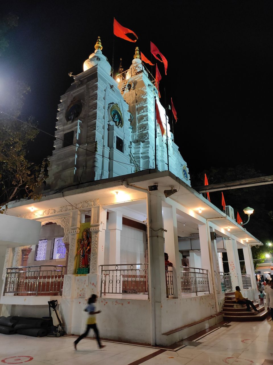 Photo of उल्टा स्वास्तिक बनाकर इच्छा पूर्ति वाला खजराना गणेश मंदिर इंदूर by Trupti Hemant Meher